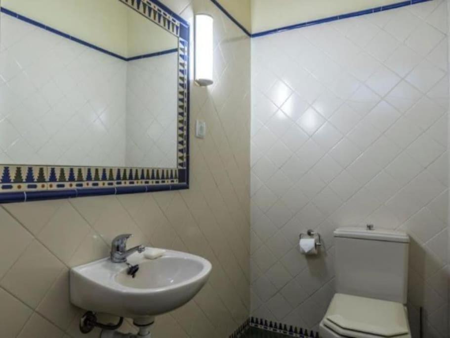 Villa Senhorial - Palace XIX & Privacy & Beach & Albufeira Old Town ภายนอก รูปภาพ